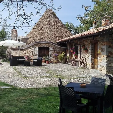 Agriturismo Su Pinnettu Фермерский дом Фонни