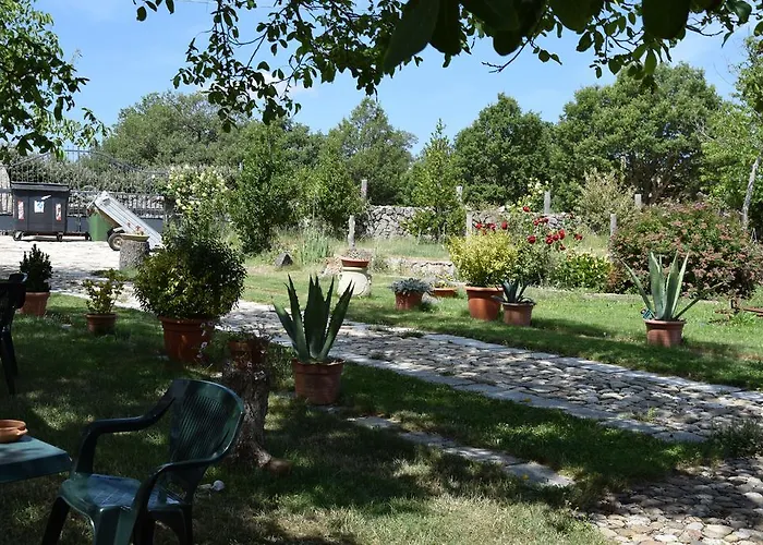 Farma Agriturismo Su Pinnettu *