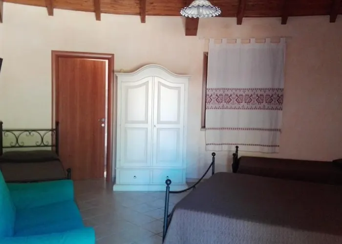 Agriturismo Su Pinnettu Farma