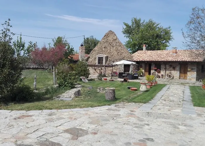 Agriturismo Su Pinnettu Farma