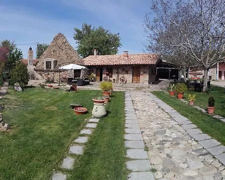 Фермерский дом Agriturismo Su Pinnettu Фонни